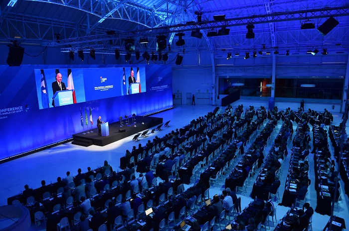 El presidente anunció medidas para potenciar el fútbol femenino en la inauguración de la Conferencia del Fútbol FIFA.