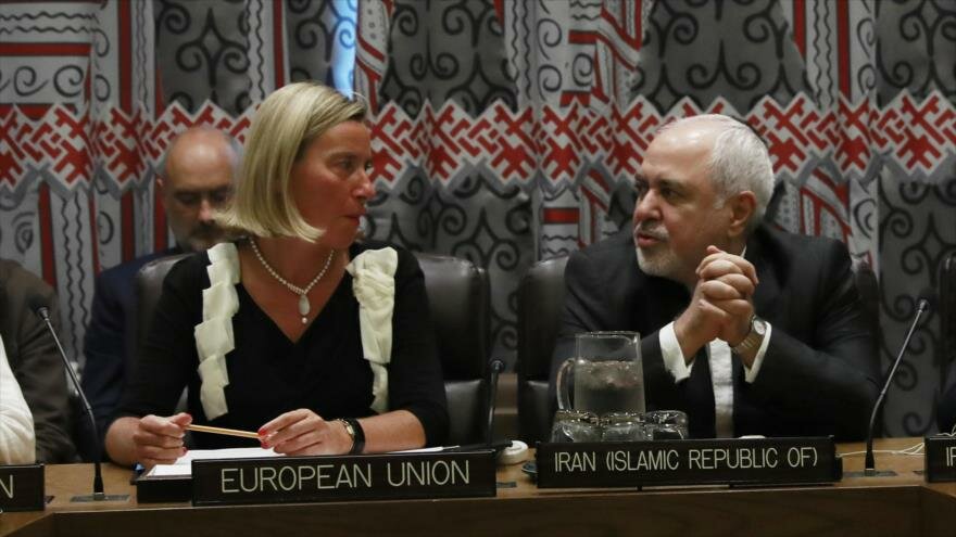 La reunión contó con la presencia del cuerpo político iraní, las delegaciones de China, Rusia, Francia, Reino Unido, Alemania y la jefa de la Diplomacia de la UE, Federica Mogherini