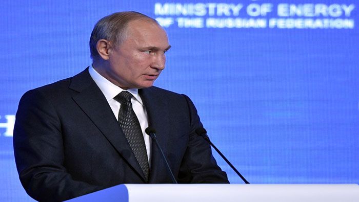 El presidente Vladímir Putin afirmó que Rusia considera diversificar sus asentamientos en otras divisas.