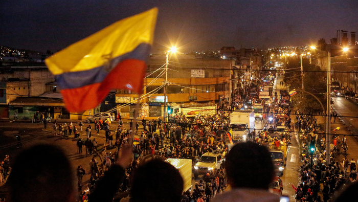 Miles de ecuatorianos mantienen por una semana protestas en contra del 