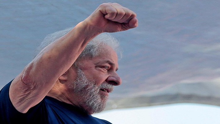 Los distintos movimientos pro Lula alrededor del mundo, que tuvieron gran protagonismo en la campaña por su liberación, has extendido sus felicitaciones entre el viernes y el sábados