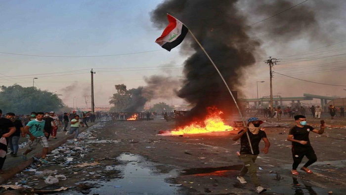 La manifestaciones han estado lideradas en su mayoría por la juventud iraquí que sienten que el sistema no ha dado respuestas a las necesidades de la población.