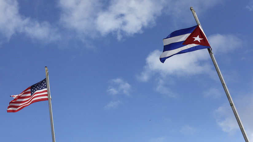 Las autoridades estadounidenses también aplicaron sanciones a los hijos del ministro cubano: Julio Cesar Gandarilla Sarmiento y Alejandro Gandarilla Sarmiento.