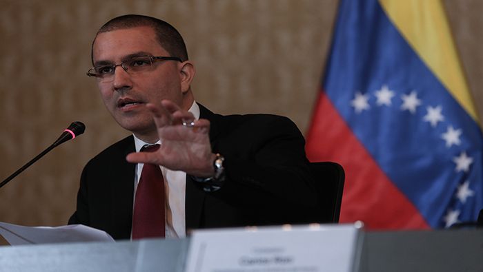 Arreaza denunció la campaña mediática internacional contra Venezuela.
