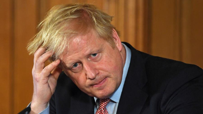 Boris Johnson ha anunciado medidas más severas ante el coronavirus, pero hasta ahora solamente se ha materializado la conferencia de prensa diaria para informar sobre la gestión de la crisis.