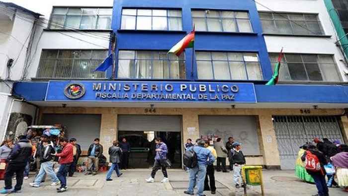 La Asamblea Plurinacional abrió formalmente una investigación contra Jeannine Áñez y a la ministra de facto de Exteriores, Karen Longaric.