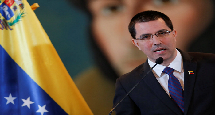 Arreaza afirmó que la posición de la Unión Europea respecto a Venezuela es contradictoria.