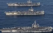Washington destinó a esa zona del océano Pacífico los portaviones USS Ronald Reagan y USS Nimitz para la realización de ejercicios militares.
