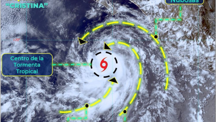 El Servicio Meteorológico Nacional prevé que la tormenta Cristina se aleje de las costas mexicanas.