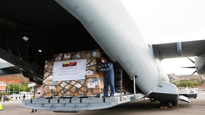 Hasta el momento la nación caribeña ha recibido más de 1.000 toneladas de ayuda humanitaria para enfrentar la Covid-19.