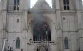 El incendio en la catedral de Nantes, Francia, fue declarado a las 08:00 hora local de este sábado.
