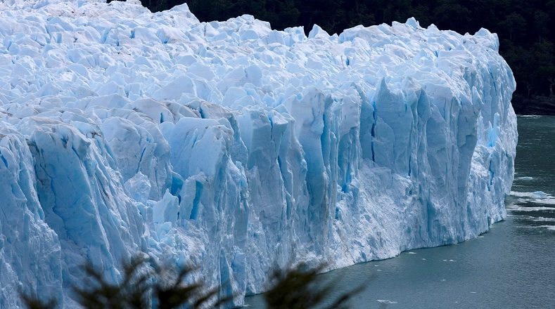 Se conoce que la pérdida de hielo de la Antártida, y también de Groenlandia, han sido responsable del aumento del mar en 14 milímetros desde 2003.