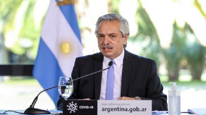 El Gobierno argentino evalúa la posibilidad de extender una vez más el canje de deuda.