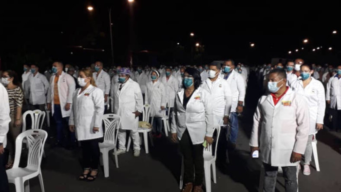 Se espera la llegada de una próxima comitiva de médicos cubanos a Venezuela en el mes de septiembre.