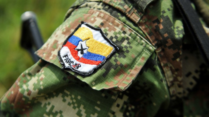 Las FARC-EP reconocieron el asesinato del excomandante del M-19, Hernando Pizarro León-Gómez, hermano del excandidato presidencial Carlos Pizarro León Gómez.