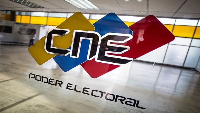 El CNE prepara las medidas de bioseguridad por la pandemia de la Covid-19 en los 381 centros de votación.