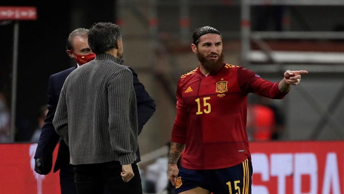 El equipo sufrirá la ausencia de su capitán Sergio Ramos debido a una lesión que presenta en el bíceps femoral de su pierna derecha.