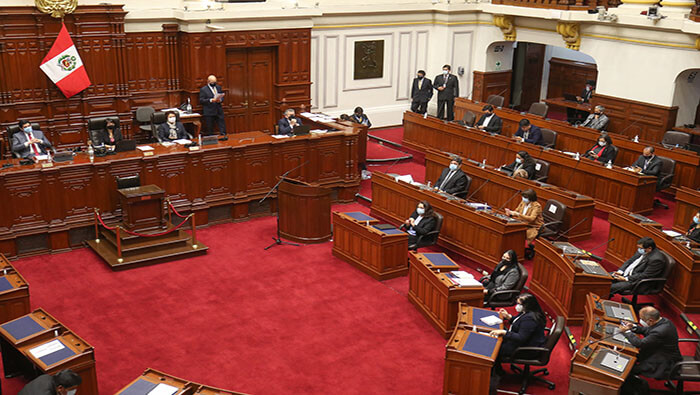Con una votación de 111 a favor, 7 en contra y una abstención, el parlamento aprobó al nuevo gabinete liderado por Violeta Bermúdez.