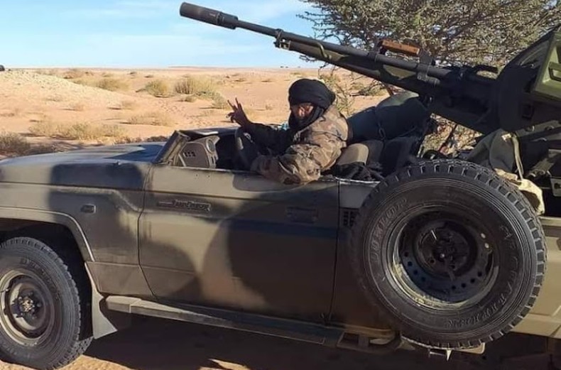 Los efectivos del ejército saharaui atacan desde hace tres semanas objetivos del ejército de ocupación marroquí a lo largo del muro militar en respuesta a su agresión contra manifestantes saharauis.