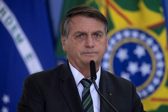 Otra de las razones por las que se pide la deposición de Bolsonaro refiere los 