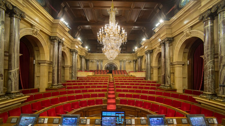 La elección de un nuevo parlamento y Gobierno en Cataluña, pone a ERC en posición de exigencia al gobierno central.