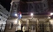 El gesto del Embajada cubana ha generado múltiples comentarios por los usuarios en las redes sociales. 