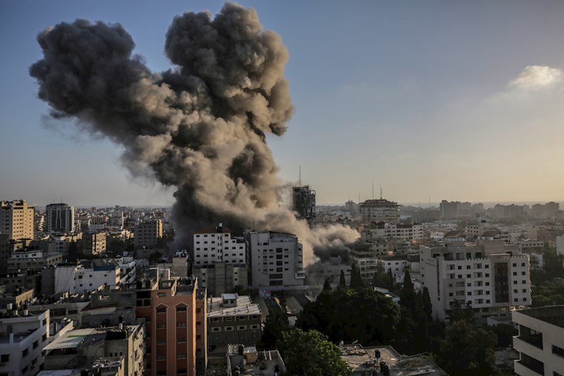 Desde el pasado 10 de mayo, Israel ha disparado innumerables misiles contra infraestructuras en Palestina, el más reciente se dirigió directo a la sede de medios internacionales como AP y Al Jazeera.