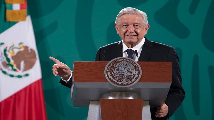 En la conferencia López Obrador insistió “que se van a estar dando a conocer todas las noticias falsas