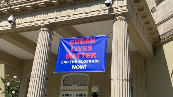 Continúan las campañas de apoyo nacional e internacional para exigir el fin del bloqueo contra Cuba por parte del Gobierno e EE.UU.