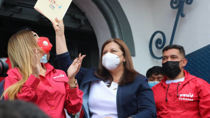 La aspirante del PSUV, Carmen Meléndez, externó que, en caso de ganar la contienda electoral, saldrá a la calle a trabajar.