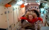 La actriz Yulia Peresild se convirtió en una de las poco más de 60 mujeres que han viajado al espacio en calidad de cosmonautas profesionales o turistas espaciales.