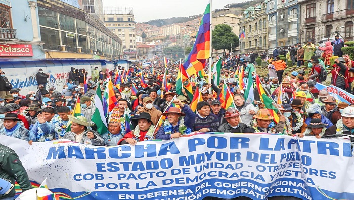 La Marcha por la Patria arribó a la ciudad de La Paz tras recorrer más de 188 kilómetros en siete días.