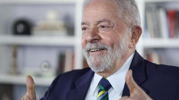 Lula celebra decisión de tribunal brasileño de archivar caso del triplex en Guarujá