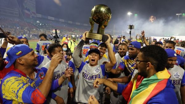 Los Caimanes de Barranquilla de Colombia derrotaron 4-1 a los Gigantes del Cibao, de República Dominicana.