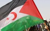 El Frente Polisario defiende el derecho del Sahara Occidental a su independencia y la celebración de un referendo popular.