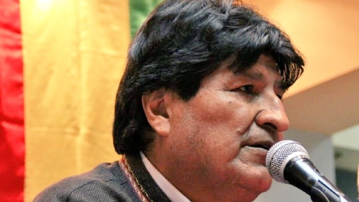 Evo Morales dijo que meses atrás intentaron implicarlo a él y a Percy Fernández en el caso de ítems fantasmas a cambio de liberar a detenidos en Palmasola.