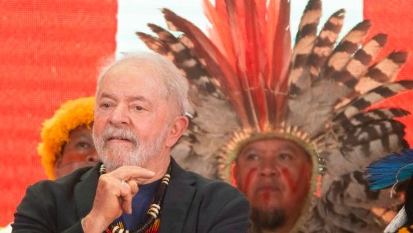 Fiscalía brasileña investiga acciones difamatorias contra Lula