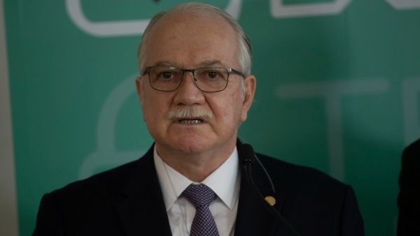 Brasil invitará a un centenar de observadores a las elecciones