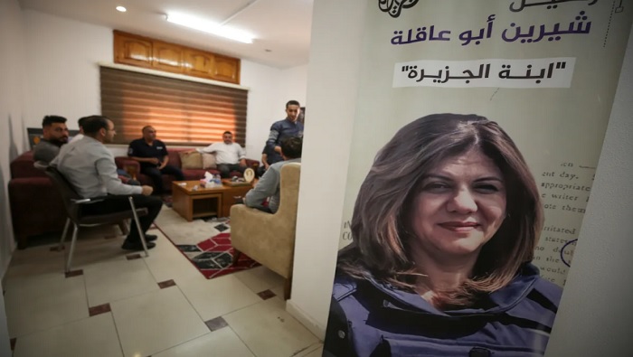 El medio Al Jazeera informó sobre la asignación de un equipo legal para remitir el caso de la periodista al Tribunal Penal Internacional.