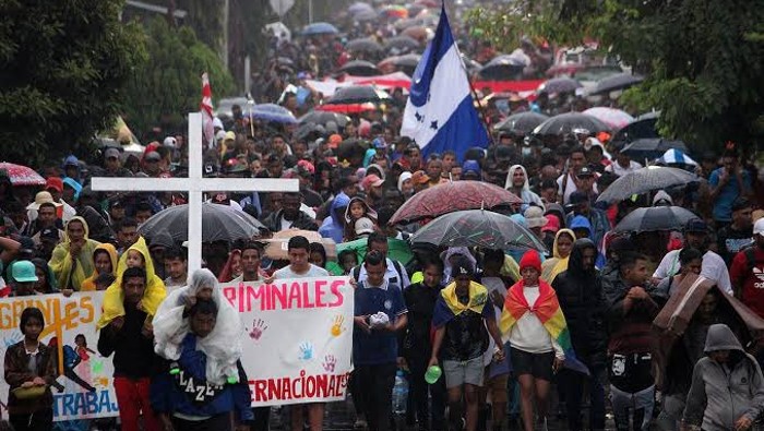 Quienes recibieron documentos constituyen una cifra muy inferior a los entre 10.000 y 15.000 personas que integraban la caravana a su salida de Tapachula.