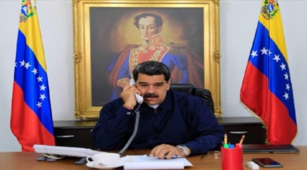 "Conversé con el presidente electo de Colombia  @petrogustavo , y en nombre del pueblo venezolano, lo felicité por su victoria", señaló el mandatario Maduro..
