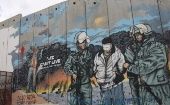 Israel comenzó a construir el muro de separación, conocido por los palestinos como el Muro del Apartheid, en 2002, alegando que su objetivo era proteger a sus ciudadanos de los ataques.
