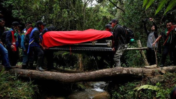 Denuncian exterminio de pueblos indígenas en Colombia