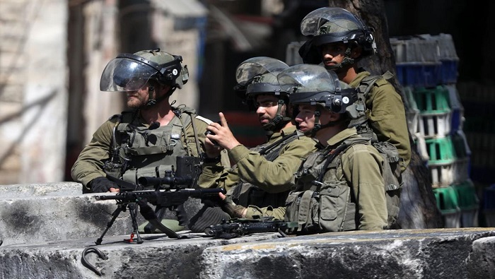 Los ocupantes israelíes cometen sistemáticas violaciones de los derechos humanos de los civiles palestinos.