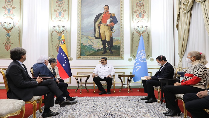 El encuentro se desarrolló en el Palacio de Miraflores,  donde el funcionario Martin Griffiths, fue recibido por el ministro para Relaciones Exteriores, Carlos Farías.