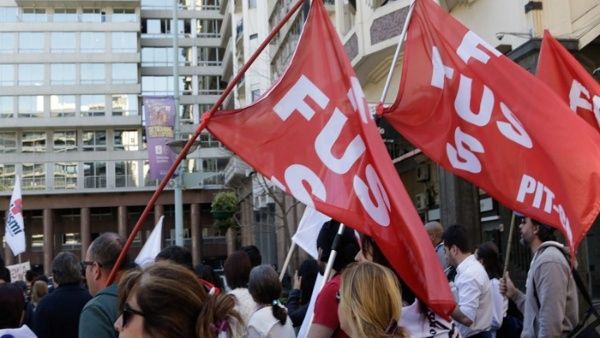 Trabajadores de salud privada realizan paro parcial en Uruguay