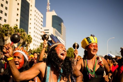 Indígenas brasileños se movilizan en defensa de la Amazonía