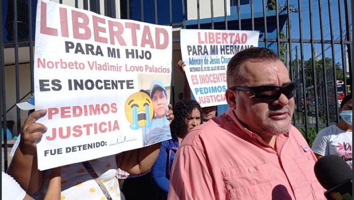 El dirigente del Movimiento Independiente, Paul Monroy puntualizó que los familiares “están pidiendo a la Procuradora que pueda ver los casos de los detenidos que son inocentes