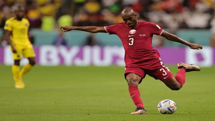 La selección de Qatar cayó ante Ecuador en el partido inaugural, siendo la primera vez que el país anfitrión pierde en su debut.