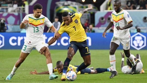Senegal clasifica a octavos de final tras eliminar a Ecuador